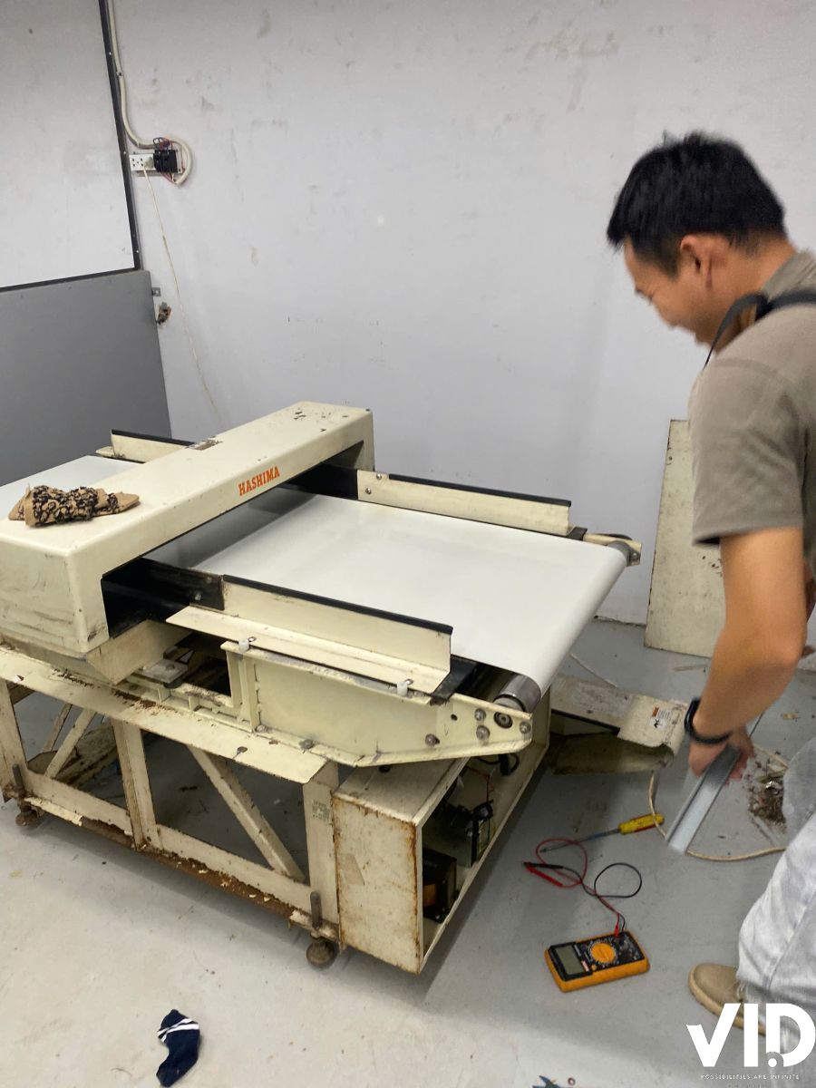 Kỹ thuật đến tận nhà máy sửa máy dò kim loại