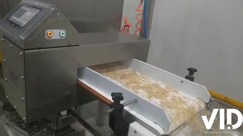 Máy dò kim loại cho hạt điều xuất khẩu
