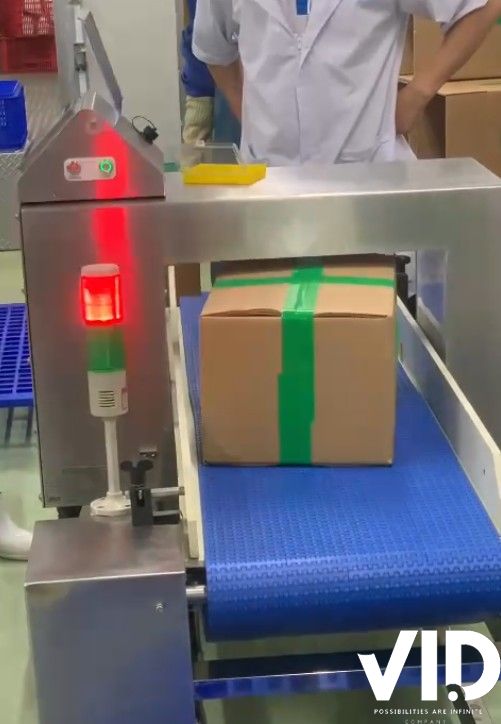 Máy dò kim loại cho thùng điều 22,68kg
